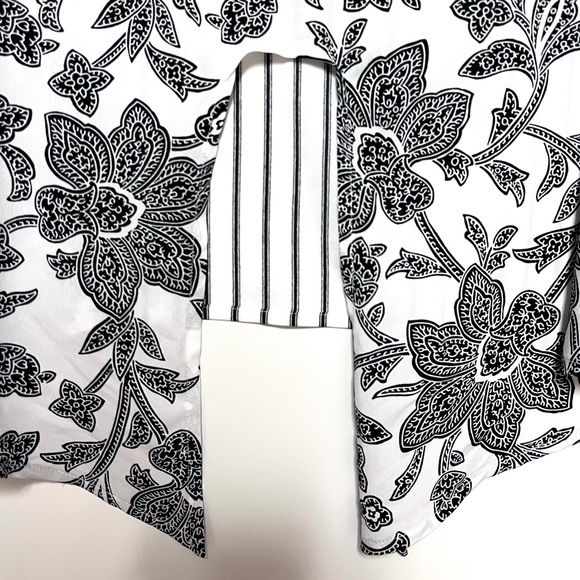 Chicos Top Size Large Floral Striped Mix Print Tie Front Flutter Sleeve 2 12/14 - Picture 5 of 12